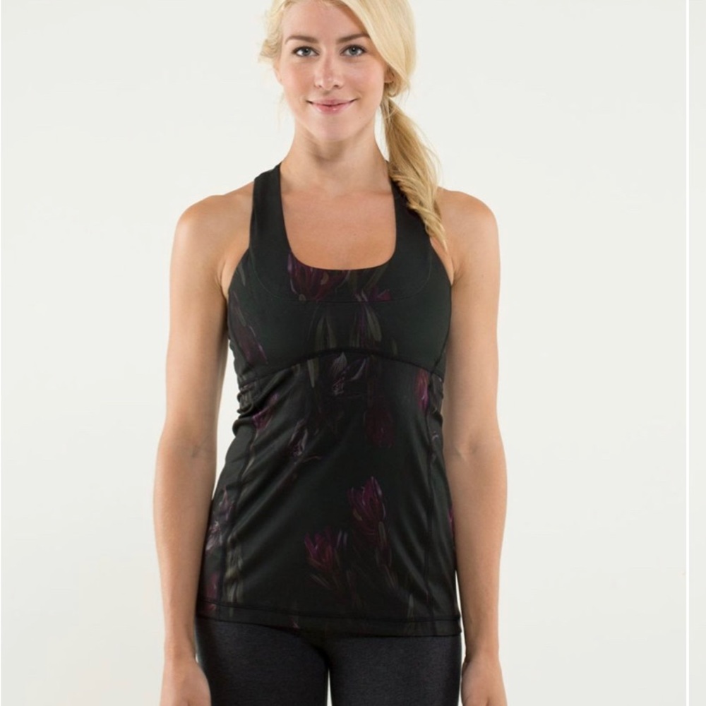 Lululemon scoop neck tank top